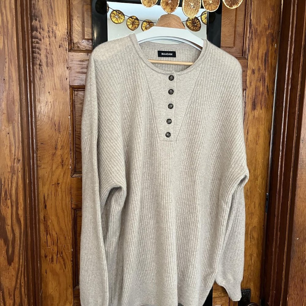 Nadaam Recycled Cashmere Ribbed Henley